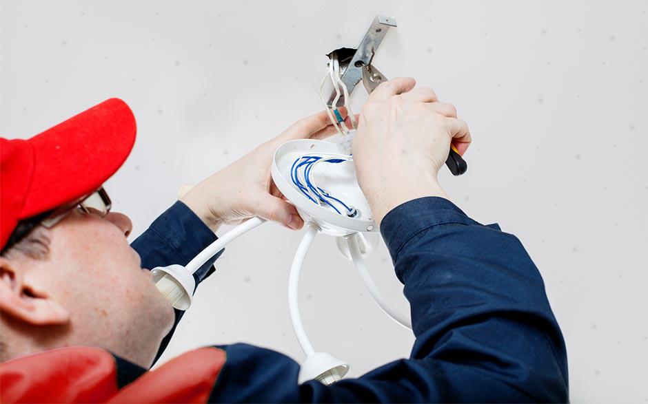 électricien de maintenance Bailly-Romainvilliers